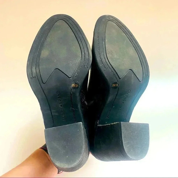 Lucky Brand Sassa Black Leather Ankle Booties - Picture 9 of 10